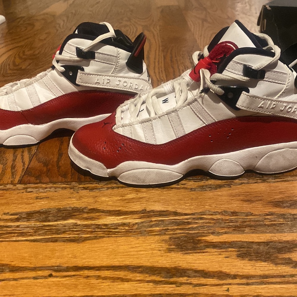 Kids Jordan 6 Rings - Picture 2 of 4